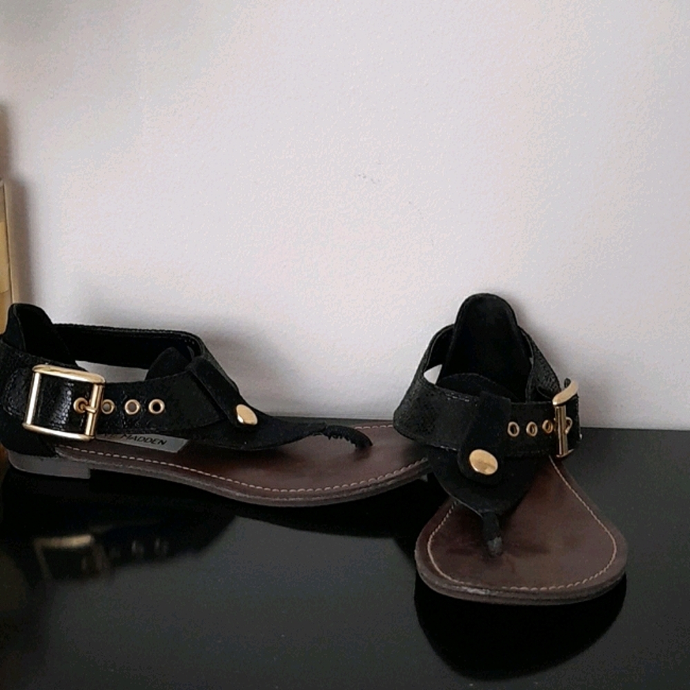 Steve Madden second hand sandals!